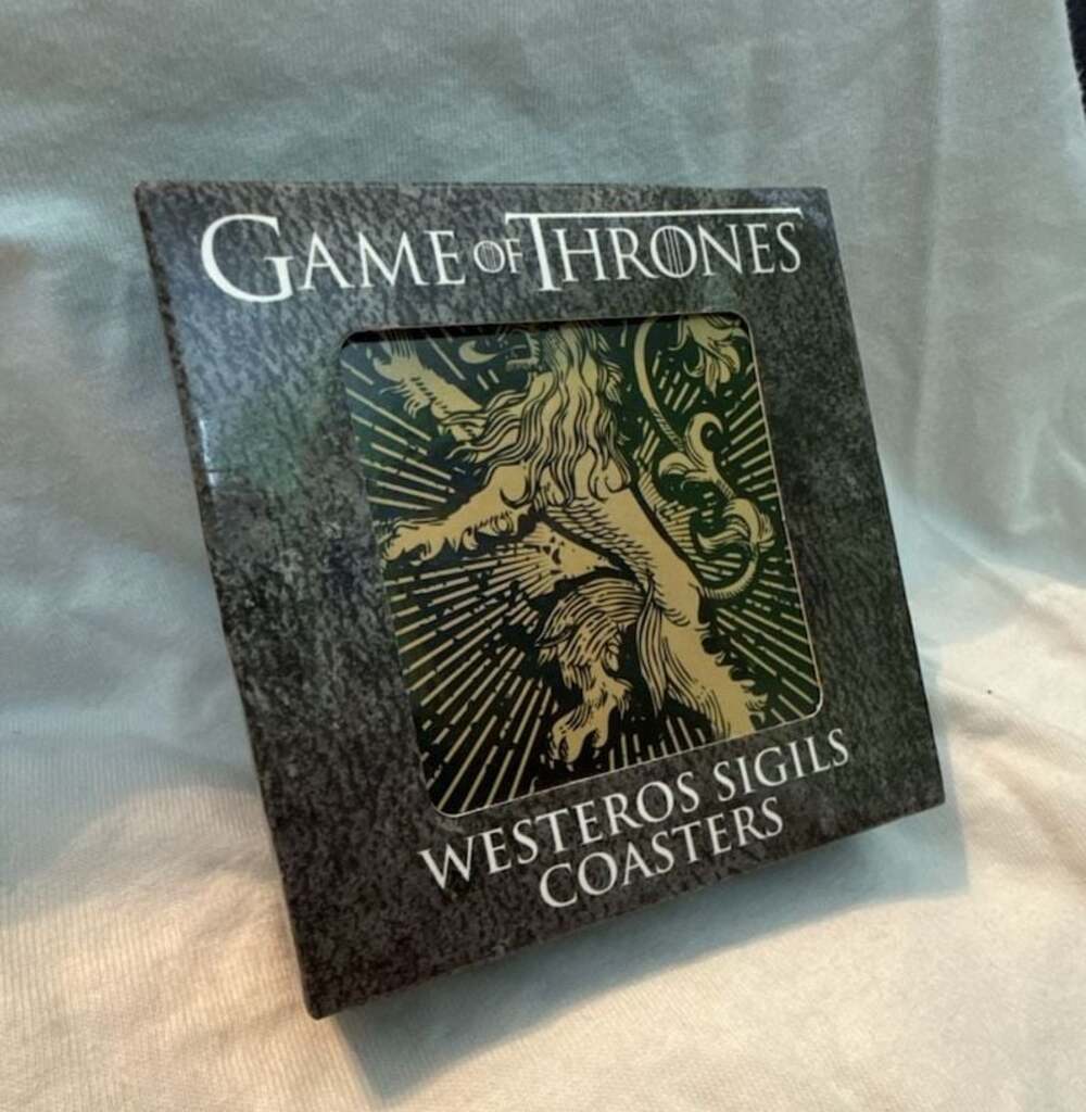 Game of Thrones Cork lined Coasters w/Westeros Sigils HBO Licensed & New Notepad